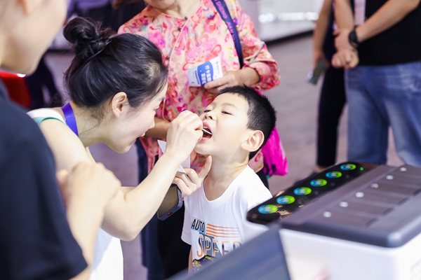 IAN3241.jpg IAN3241.jpg